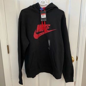 Men’s Nike sweatshirt NWT
